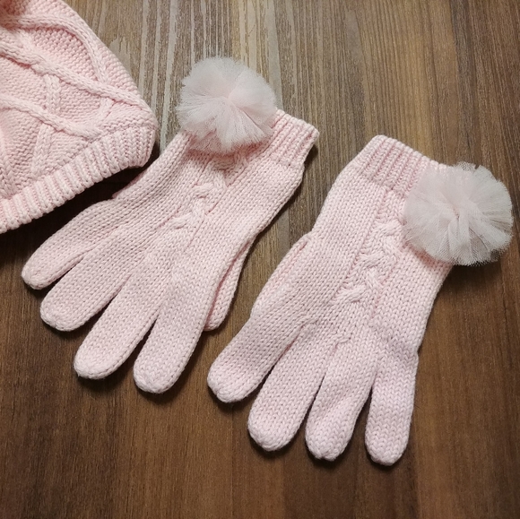 Gymboree tulle pom pom knit hat gloves - Picture 2 of 4